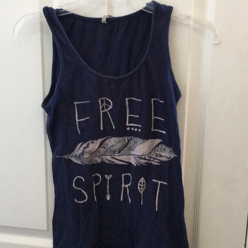 Junior free spirit tank top medium